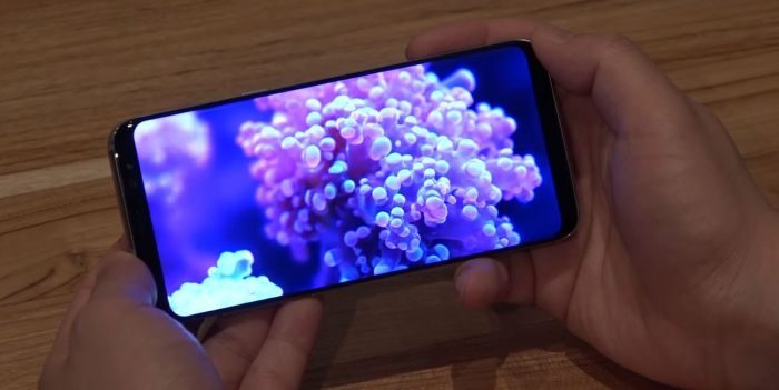 Samsung e l'Infinity Display sulla gamma media