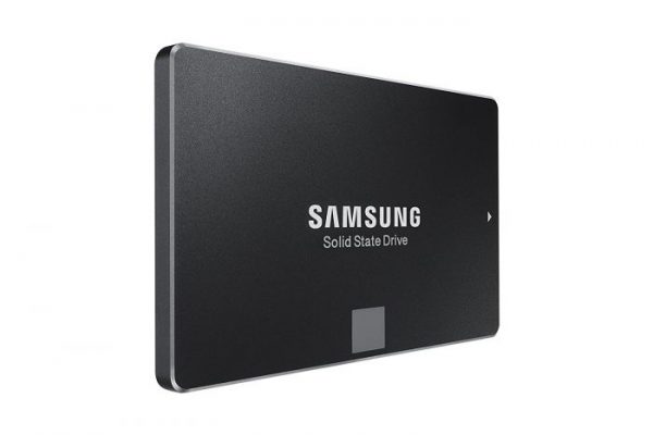 Samsung lancia l'SSD più capiente al mondo