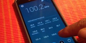 Ascoltare la Radio FM su Android senza una connessione