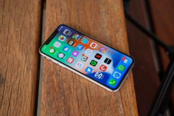 Apple iPhone X