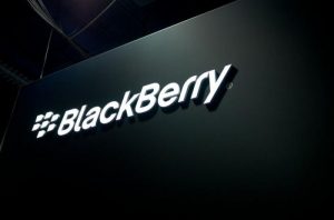 BlackBerry inizierà a rimuovere le app a pagamento