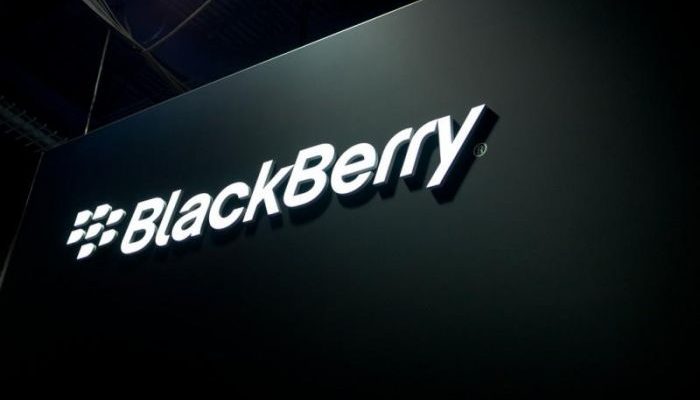 BlackBerry inizierà a rimuovere le app a pagamento
