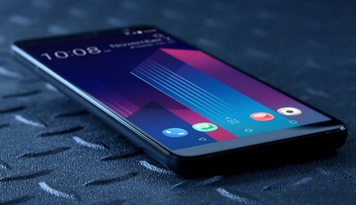 HTC Desire 12 specifiche confezione vendita