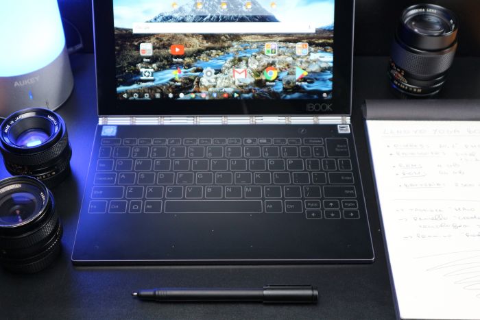 IMG_1557 Lenovo Yoga Book
