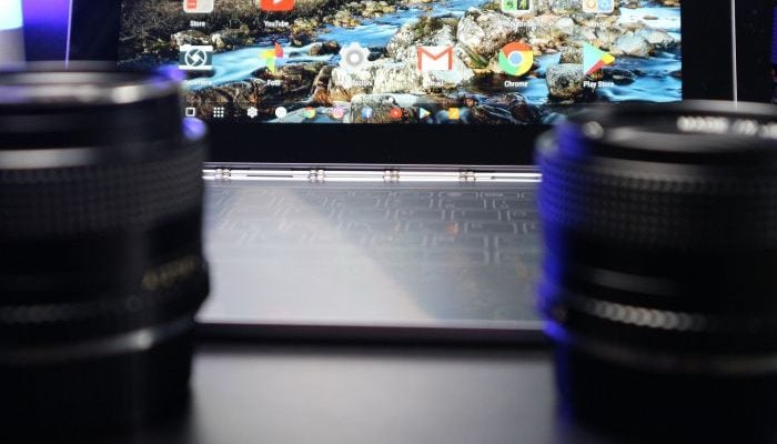Lenovo Yoga Book