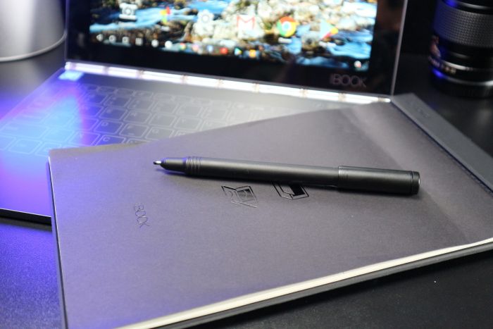 IMG_1593 Lenovo Yoga Book