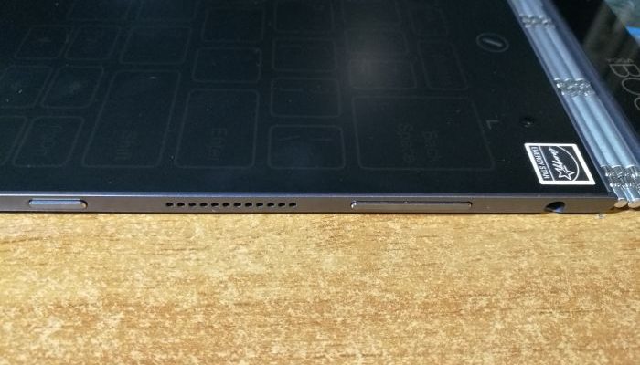 Lenovo Yoga Book