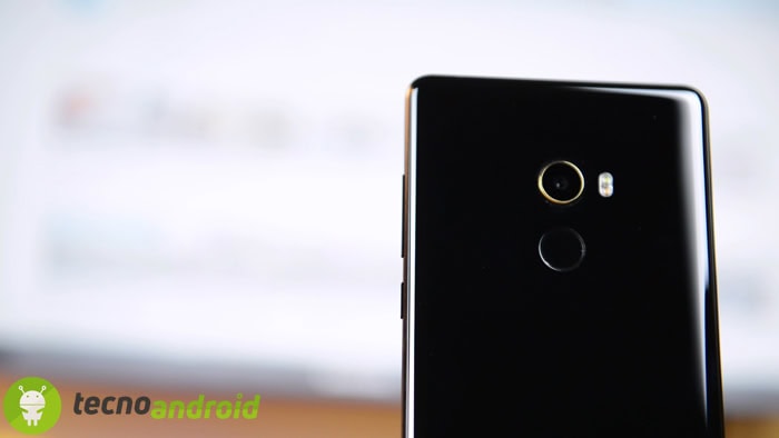IPHONE_X_3__3D_MI_MIX_2__7C_Il_BORDERLESS (15)