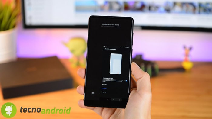 IPHONE_X_3__3D_MI_MIX_2__7C_Il_BORDERLESS (21)