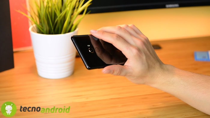 IPHONE_X_3__3D_MI_MIX_2__7C_Il_BORDERLESS (6)