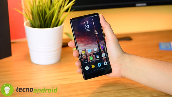 IPHONE_X_3__3D_MI_MIX_2__7C_Il_BORDERLESS (7)