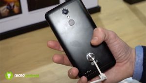 LG K10 2018