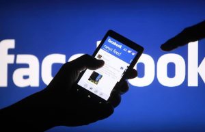 Facebook: come fare per visualizzare solo quel che (realmente) ti interessa