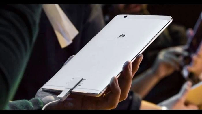 Huawei MediaPad M5 in tre versioni: lancio previsto per il Mobile World Congress 2018