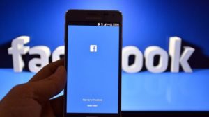 Attenzione alle e-mail truffe che portano il nome di Facebook