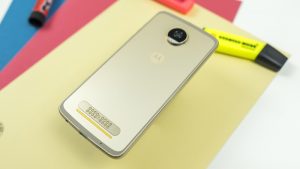 Lenovo Moto Z2 Play