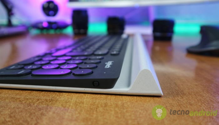 Logitech K780