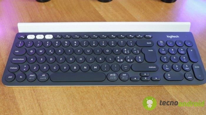Logitech K780