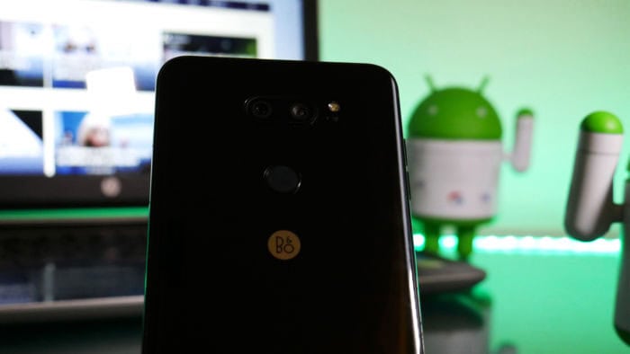 LG V30