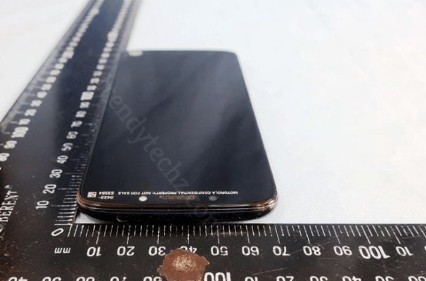 Motorola Moto G6 Play fotocamera anteriore