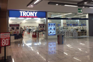 Trony