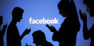 Facebook nega la condivisione di chiamate ed SMS ma ci sono le prove