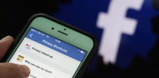 Come scoprire i dati raccolti da Facebook