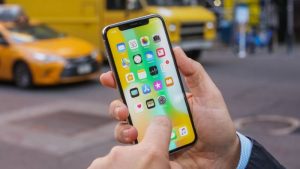 Visualizzare percentuale batteria su iPhone X