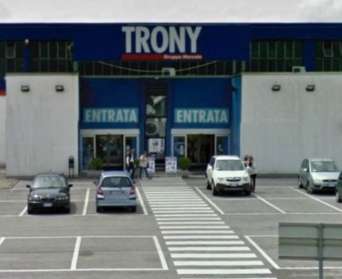 trony
