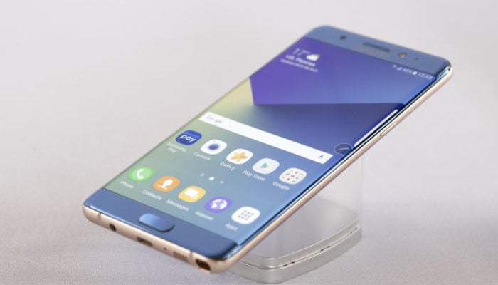 Smartphone pericolosi, ecco la lista di Forbes