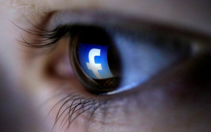 Facebook "legge" anche le chat di Messenger: 87 milioni gli account violati