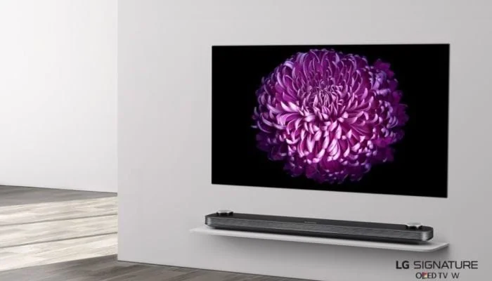 Samsung sminuisce le TV OLED LG per problemi di burn-in
