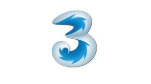 Passa a 3 Italia: con Play 20, 1000 minuti e 20 GB di Internet a 9 euro al mese
