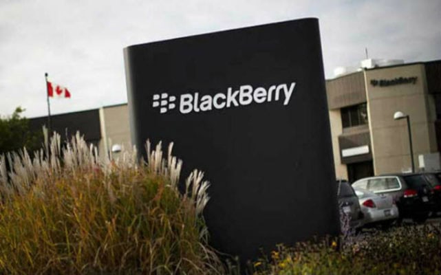 BlackBerry, comparsi i render di Athena