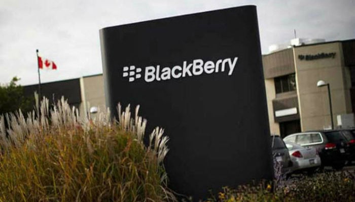 BlackBerry, comparsi i render di Athena