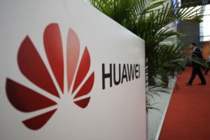 Huawei, in arrivo lo smartphone pieghevole del colosso cinese