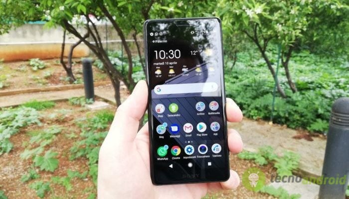 Xperia XZ2 Compact