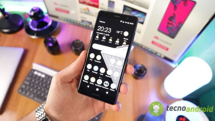 Xperia XZ2 Compact