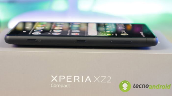 Xperia XZ2 Compact