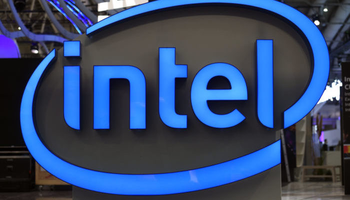 Intel vuole acquisire Broadcom