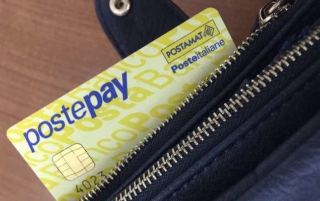 Postepay: la truffa di maggio non impensierisce Poste Italiane, così siete al sicuro