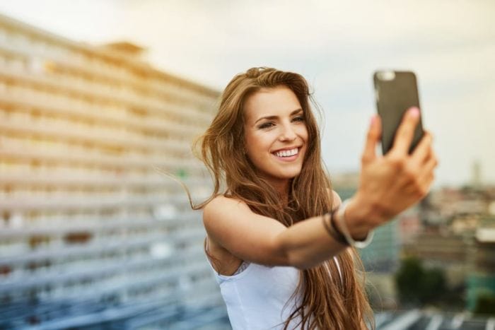 Instagram e i giovani: quando il narcisismo diventa ossessione