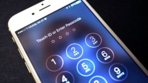 Come non farsi spiare lo smartphone