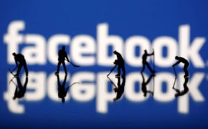 Ecco quanto costerebbe Facebook se avesse un abbonamento senza pubblicità