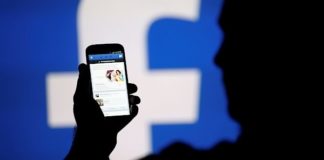 Facebook: ti diciamo quali dati rimuovere dal social network per proteggerti
