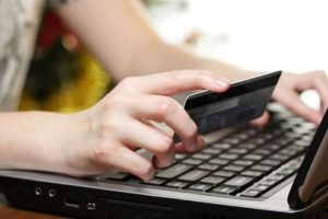 Carte di credito e bancomat: attenzione alle truffe più insidiose