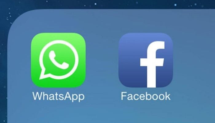 spiati whatsapp e facebook