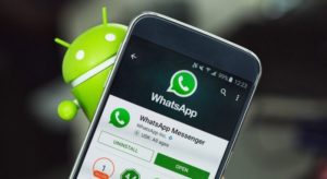 WhatsApp per Android non cancella subito i media eliminati dall'utente