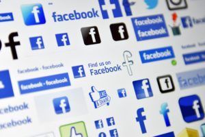 Ecco come Facebook sfrutta i dati degli utenti