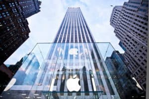 Apple ha iniziato a pagare all'Europa i soldi che gli doveva